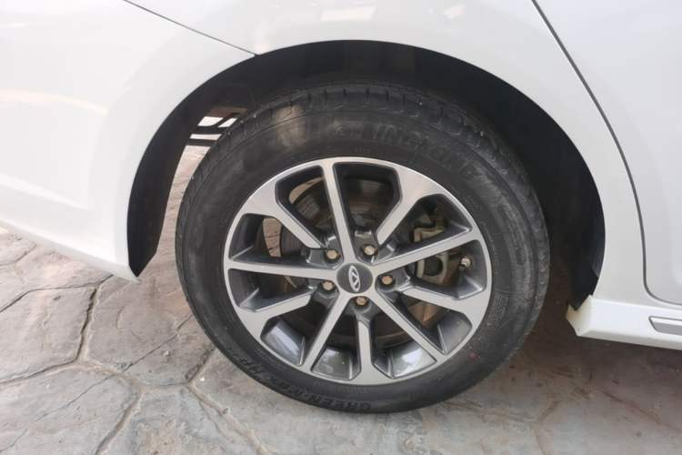 Used Chery Arrizo GX 2019 Champion Edition 1.5L Manual Fashion Model Right Rear Wheel Hub