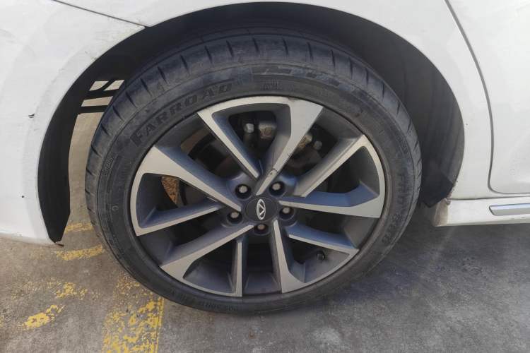 Used Chery Arrizo GX 2019 Pro 1.5T CVT Model Color Version China VI Standard Right Rear Wheel Hub