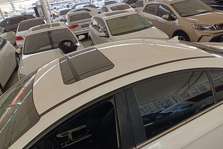 Used Chery Arrizo GX 2019 Pro 1.5T CVT Model Color Version China VI Standard Roof