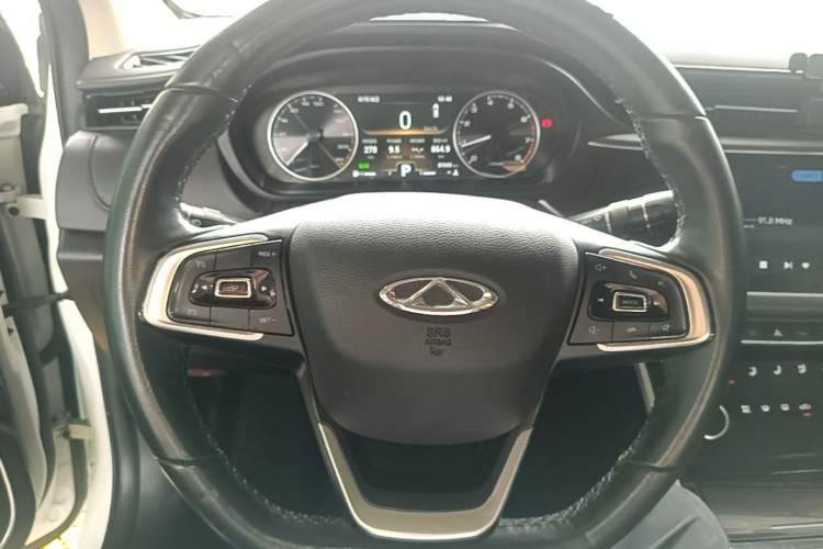 Used Chery Arrizo GX 2019 Pro 1.5T CVT Model Color Version China VI Standard Steering Wheel