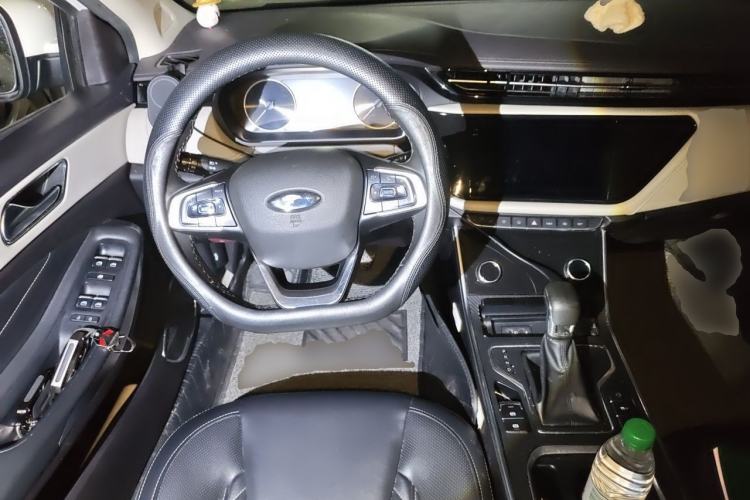 Used Chery Arrizo GX 2019 Pro 1.5T CVT Model Color Version China VI Standard Steering Wheel