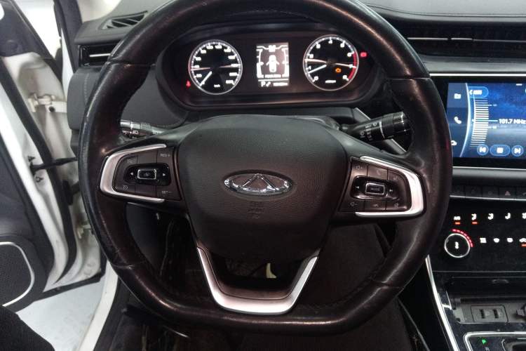 Used Chery Arrizo GX 2019 Pro 1.5T CVT Dynamic Color Edition China VI Standard Steering Wheel