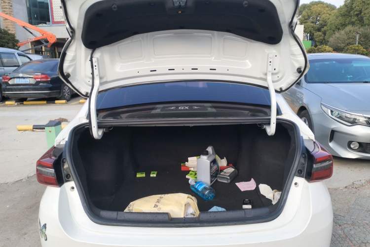 Used Chery Arrizo GX 2019 Pro 1.5T CVT Model Color Version China VI Standard Trunk
