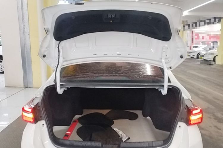 Used Chery Arrizo GX 2019 Pro 1.5T CVT Model Color Version China VI Standard Trunk