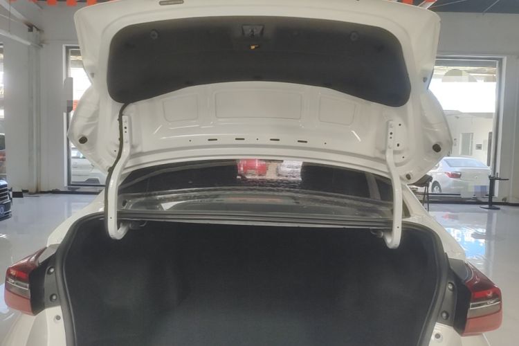 Used Chery Arrizo GX 2019 Pro 1.5T CVT Model Color Version China VI Standard Trunk