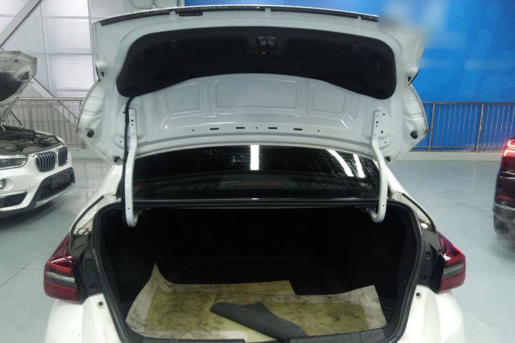 Used Chery Arrizo GX 2019 Pro 1.5T CVT Dynamic Color Edition China VI Standard Trunk