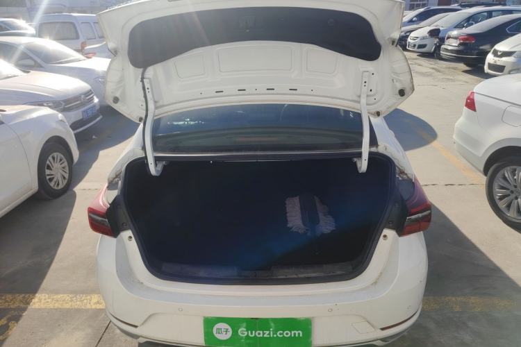 Used Chery Arrizo GX 2019 Pro 1.5T CVT Model Color Version China VI Standard Trunk