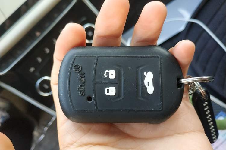 Used Chery Arrizo GX 2019 Pro 1.5T CVT Model Color Version China VI Standard Vehicle Key