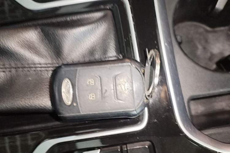 Used Chery Arrizo GX 2019 Pro 1.5T CVT Model Color Version China VI Standard Vehicle Key