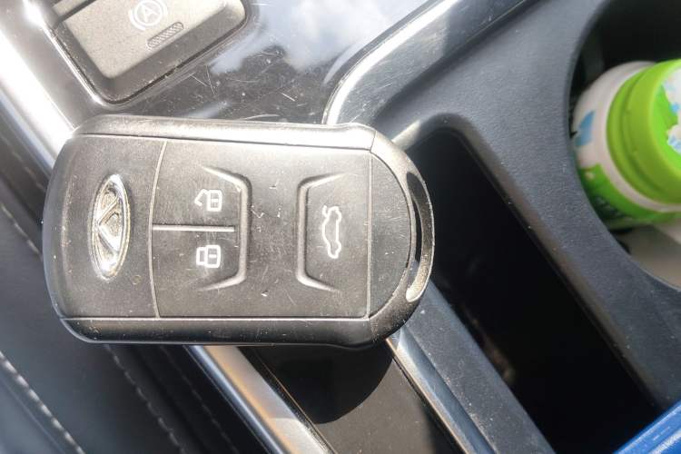 Used Chery Arrizo GX 2019 Pro 1.5T CVT Dynamic Color Edition China VI Standard Vehicle Key