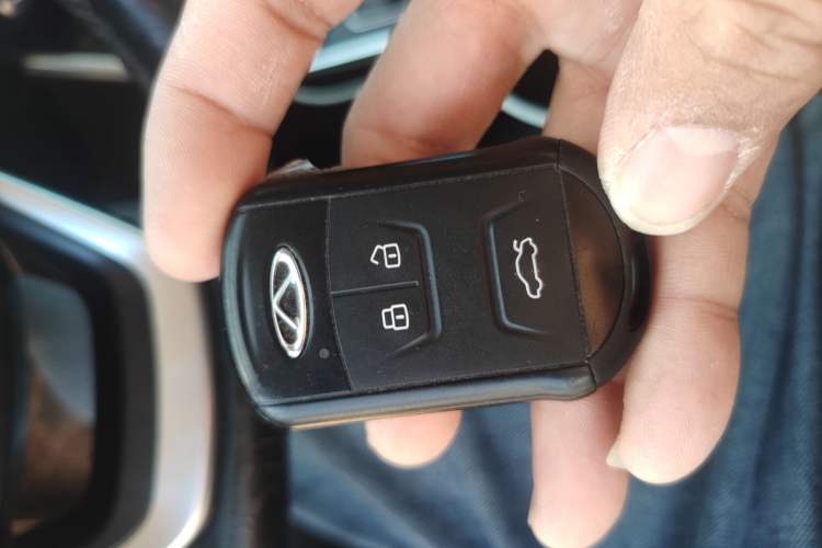 Used Chery Arrizo GX 2019 Pro 1.5T CVT Model Color Version China VI Standard Vehicle Key