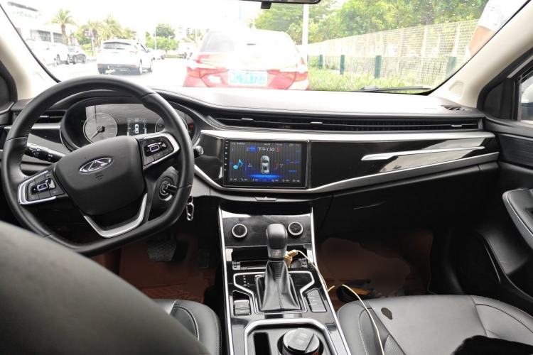 Used Chery Arrizo GX 2021 Champion Edition 1.5L CVT Deluxe Version Center Console