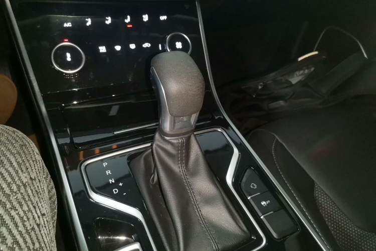 Used Chery Arrizo GX 2021 Champion Edition 1.5L CVT Deluxe Version Gear Lever