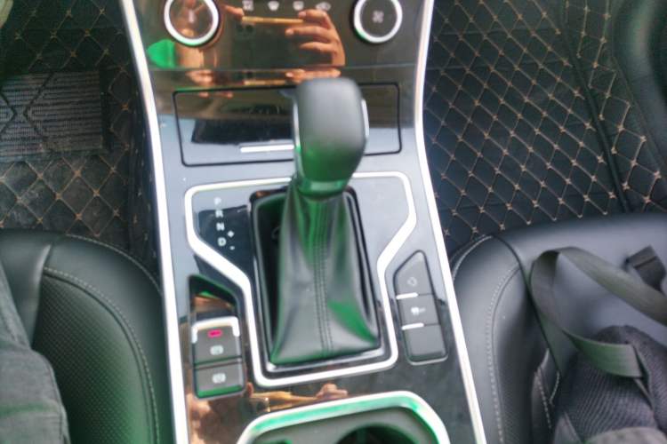 Used Chery Arrizo GX 2021 Champion Edition 1.5L CVT Deluxe Version Gear Lever