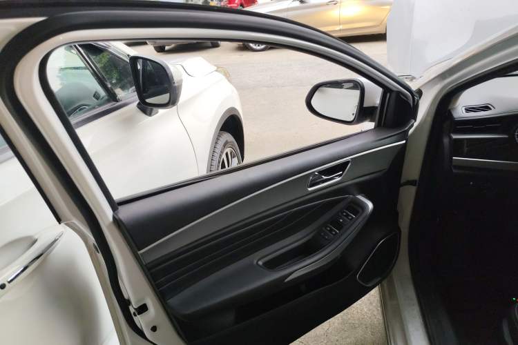 Used Chery Arrizo GX 2021 Champion Edition 1.5L CVT Deluxe Version Left Front Door Interior