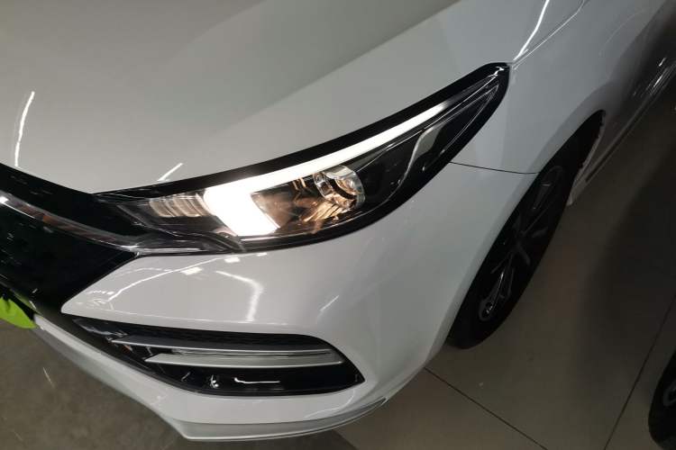 Used Chery Arrizo GX 2021 Champion Edition 1.5L CVT Deluxe Version Left Front Headlight
