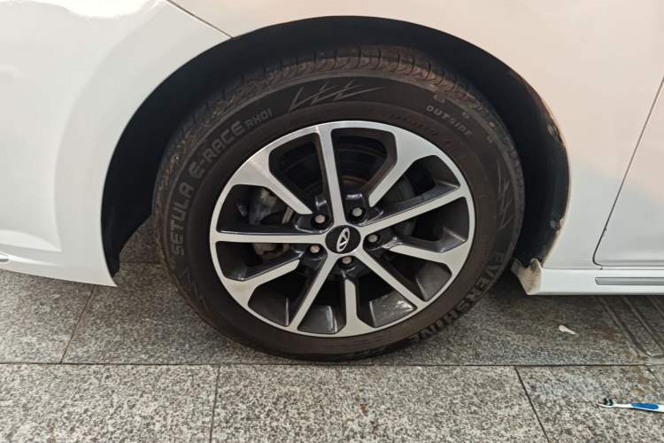 Used Chery Arrizo GX 2021 Champion Edition 1.5L CVT Deluxe Version Left Front Wheel Hub