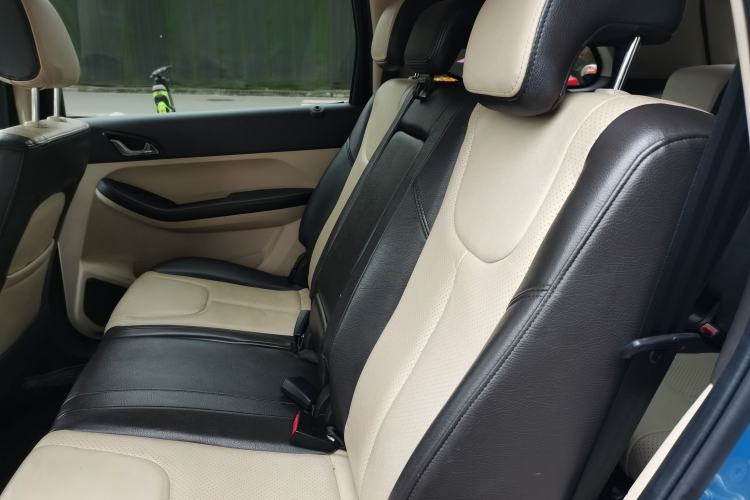 Used Chery Arrizo M7 2015 2.0L CVT Comfort Edition 232 Seats Left Rear Seat