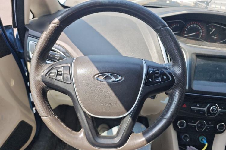 Used Chery Arrizo M7 2015 2.0L CVT Comfort Edition 2+2 Seating Steering Wheel