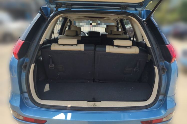 Used Chery Arrizo M7 2015 2.0L CVT Wide Enjoyment Edition 232 Seats Trunk