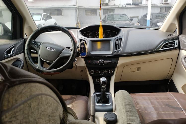 Used Chery Arrizo M7 2015 1.8L Manual WideJoy Edition 232 Seats Center Console