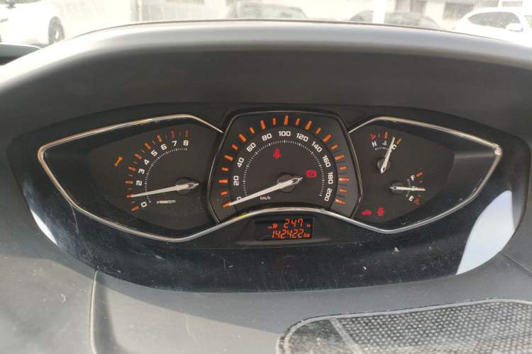 Used Chery Arrizo M7 2015 1.8L Manual WideJoy Edition 232 Seats Instrument Cluster