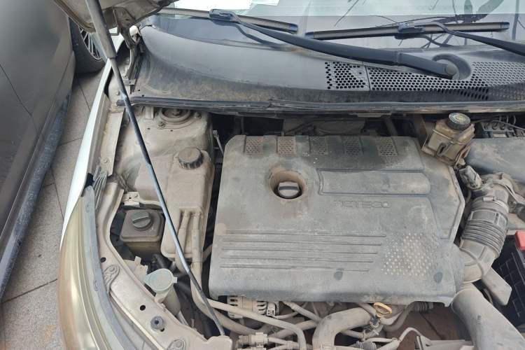 Used Chery Arrizo M7 2015 1.8L Manual Wide-Comfort Version 232 Seats Engine Bay Right