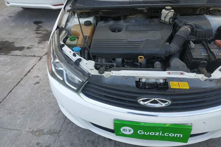 Used Chery Arrizo M7 2015 2.0L CVT Comfort Edition 232 Seats Engine Bay Right