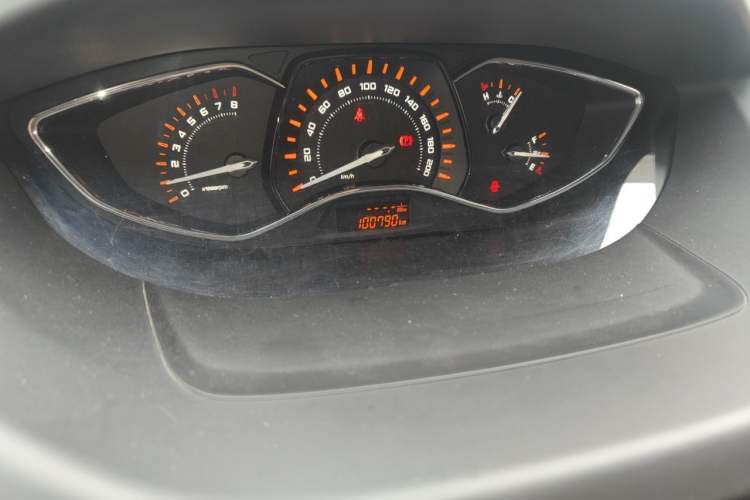 Used Chery Arrizo M7 2015 1.8L Manual WideJoy Edition 232 Seats Instrument Cluster