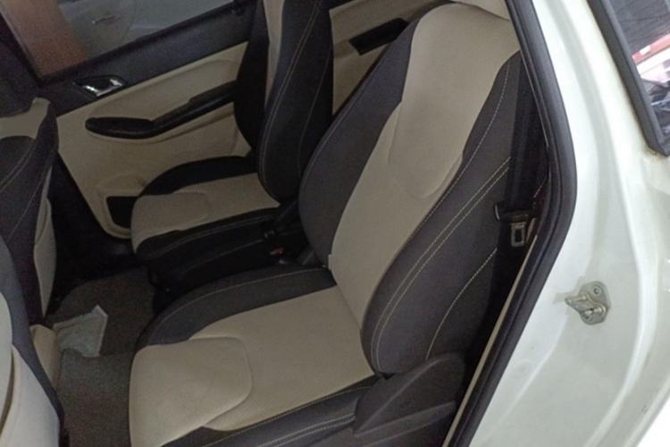 Used Chery Arrizo M7 2015 2.0L CVT Wide Enjoyment Edition 223 Seats Interior 3