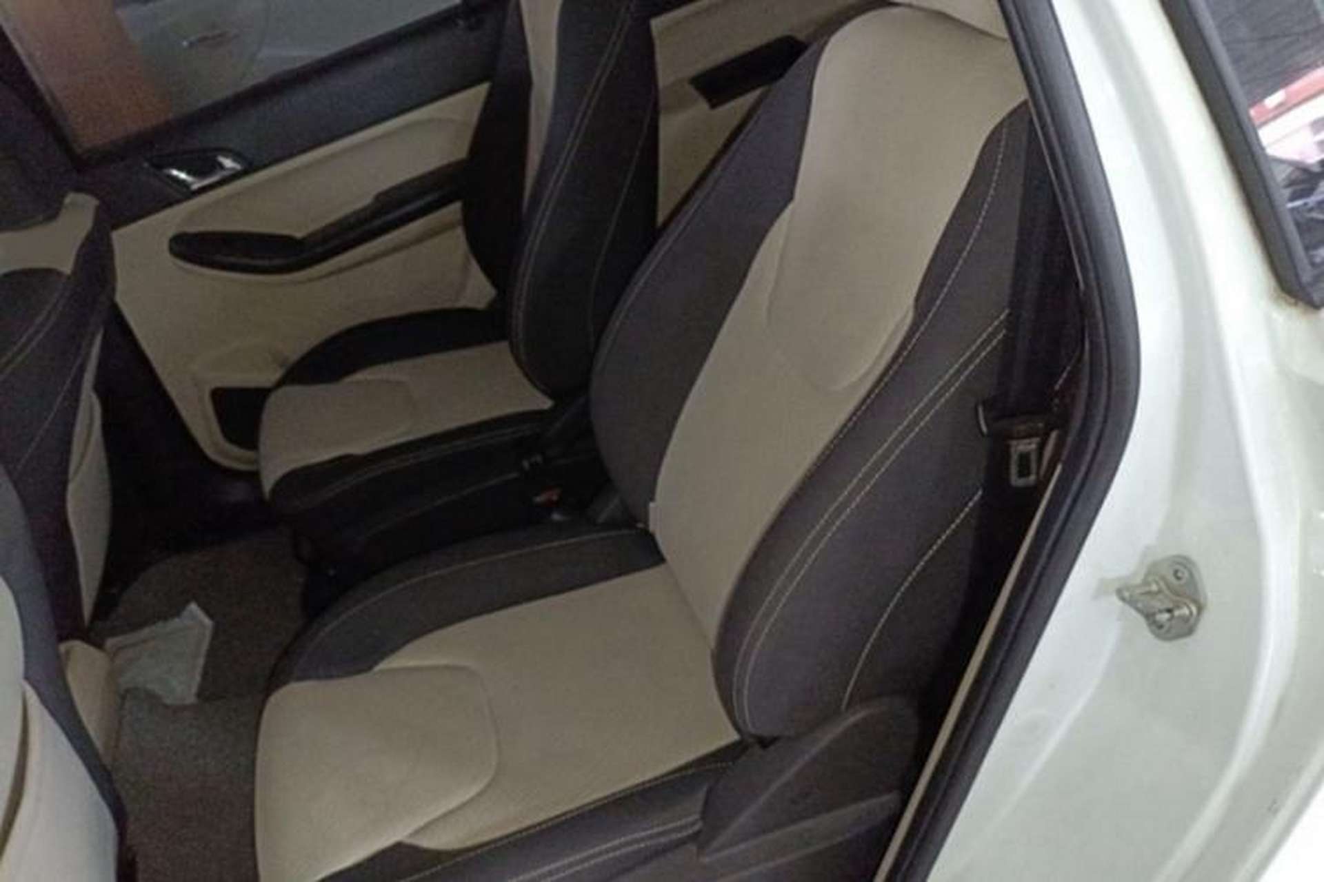 Used Chery Arrizo M7 2015 2.0L CVT Wide Enjoyment Edition 223 Seats Interior 3