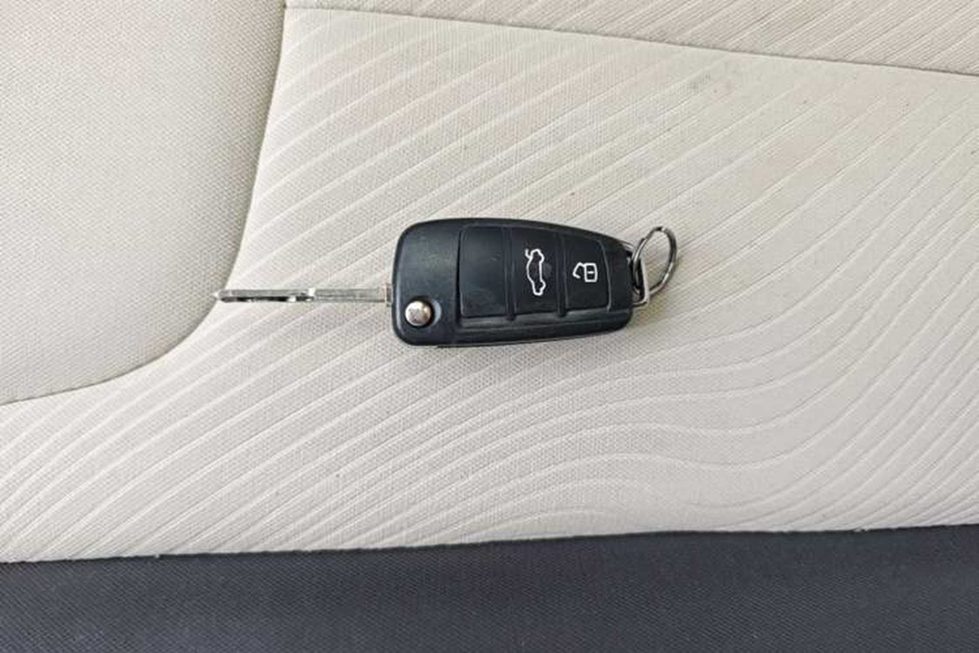 Used Chery Arrizo M7 2015 1.8L Manual Wide-Comfort Version 232 Seats Vehicle Key