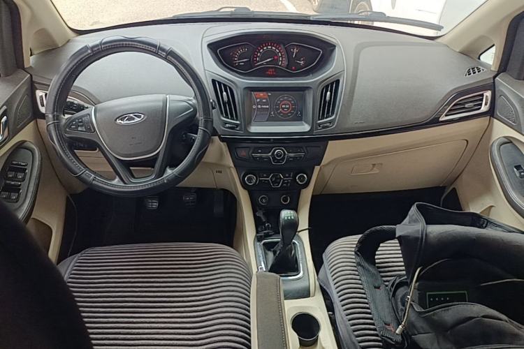Used Chery Arrizo M7 2015 1.8L Manual WideJoy Edition 232 Seats Center Console