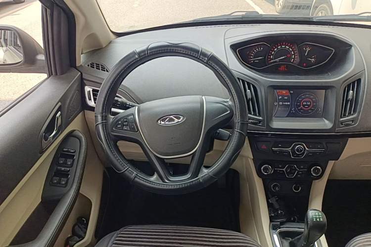 Used Chery Arrizo M7 2015 1.8L Manual WideJoy Edition 232 Seats Steering Wheel
