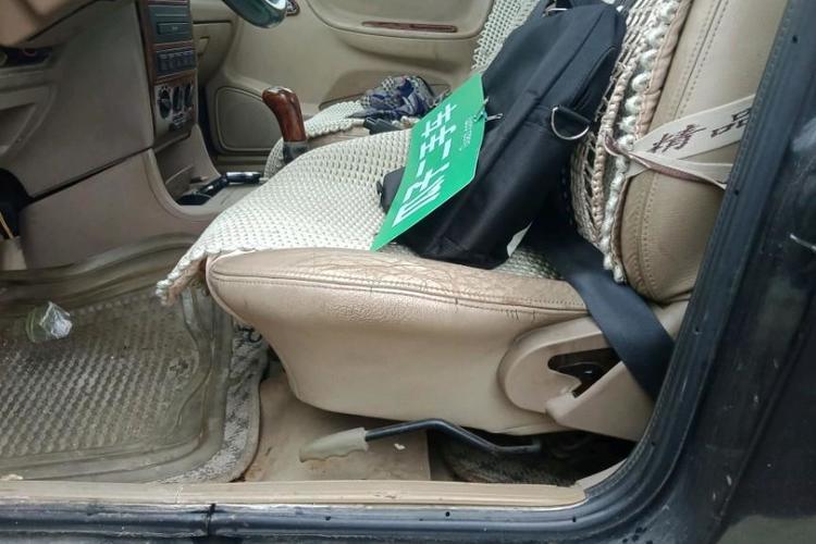 Used Chery banner cloud 2004 1.6L Comfort Model Left Front Seat