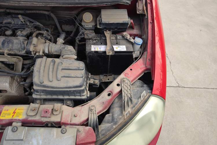 Used Chery Cowin 1 2010 1.0L Manual Comfort Version Engine Bay Left