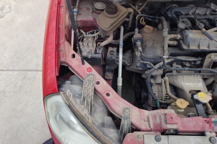 Used Chery Cowin 1 2010 1.0L Manual Comfort Version Engine Bay Right