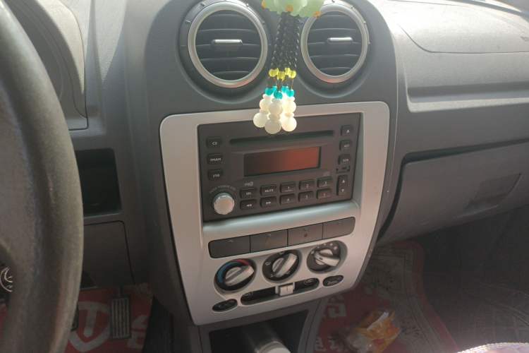 Used Chery Cowin 1 2010 1.0L Manual Deluxe Edition Audio And AC Panel