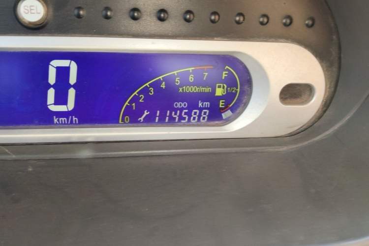 Used Chery Cowin 1 2012 1.0L Manual Comfort Edition Odometer Close Up
