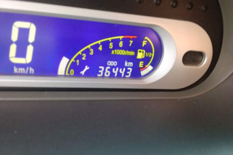 Used Chery Cowin 1 2012 1.0L Manual Comfort Edition Odometer Close Up