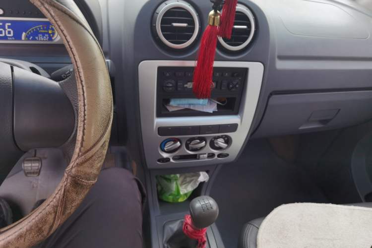 Used Chery Cowin 1 2012 1.0L Manual Comfort Edition Audio And AC Panel