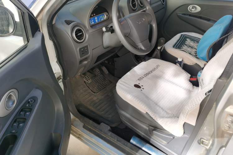 Used Chery Cowin 1 2012 1.0L Manual Comfort Edition Driver Seat
