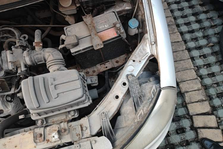 Used Chery Cowin 1 2012 1.0L Manual Comfort Edition Engine Bay Left