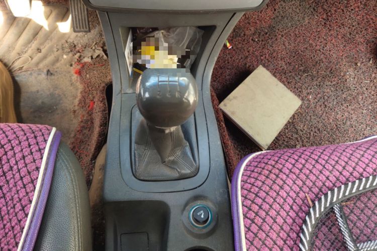 Used Chery Cowin 1 2012 1.0L Manual Comfort Edition Gear Lever