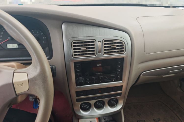 Used Chery Cowin 2 2010 1.5L Manual Comfort Edition Audio And AC Panel