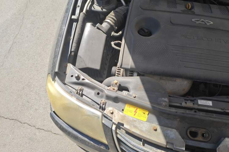 Used Chery Cowin 2 2010 1.5L Manual Standard Edition Engine Bay Right