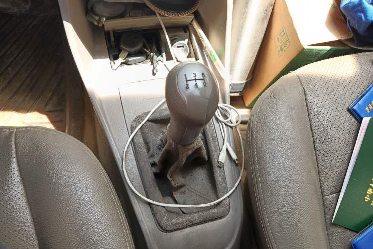Used Chery Cowin 2 2010 1.5L Manual Standard Edition Gear Lever