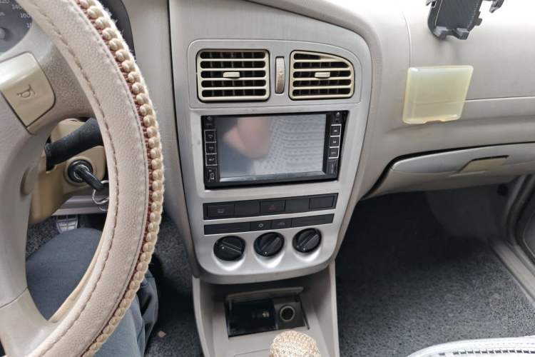 Used Chery Cowin 2 2010 1.5L Manual Standard Edition Audio And AC Panel