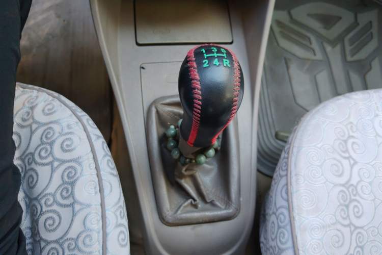 Used Chery Cowin 2 2010 1.5L Manual Standard Edition Gear Lever