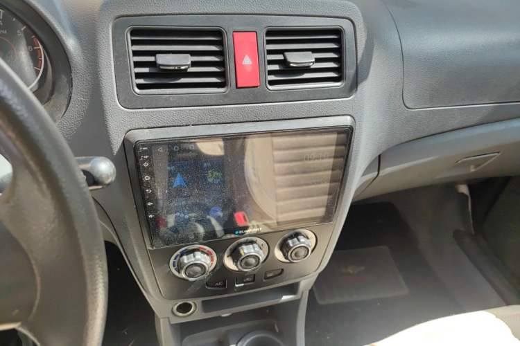 Used Chery Cowin 2 2012 1.5L Manual Standard Edition Audio And AC Panel